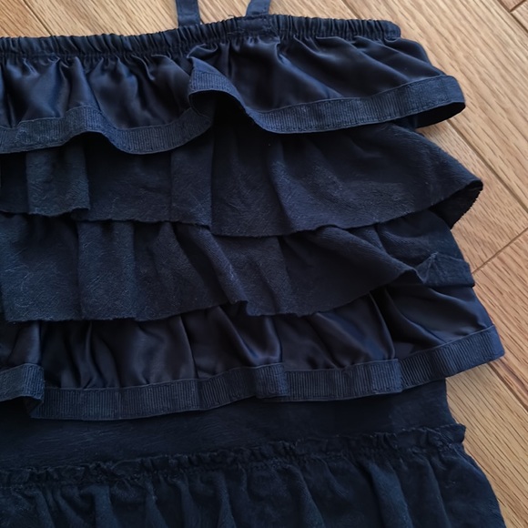 A&F Navy Ruffle Tank - Picture 6 of 6